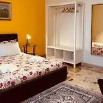 Casa de hóspedes Liu' Al Viale 4*