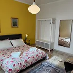 Liu' Al Viale 4*